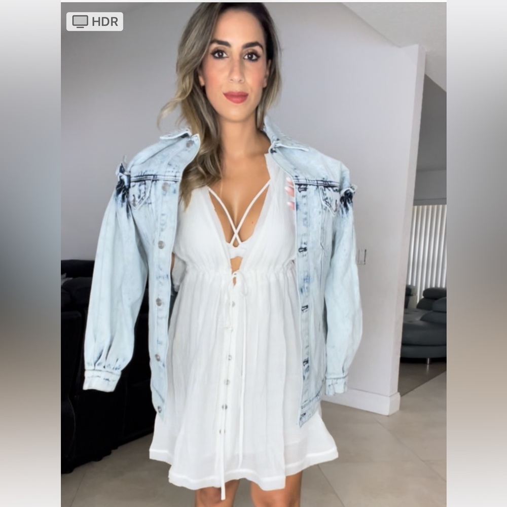POCKETED ACID WASH DENIM JACKET - LIGHT WASH